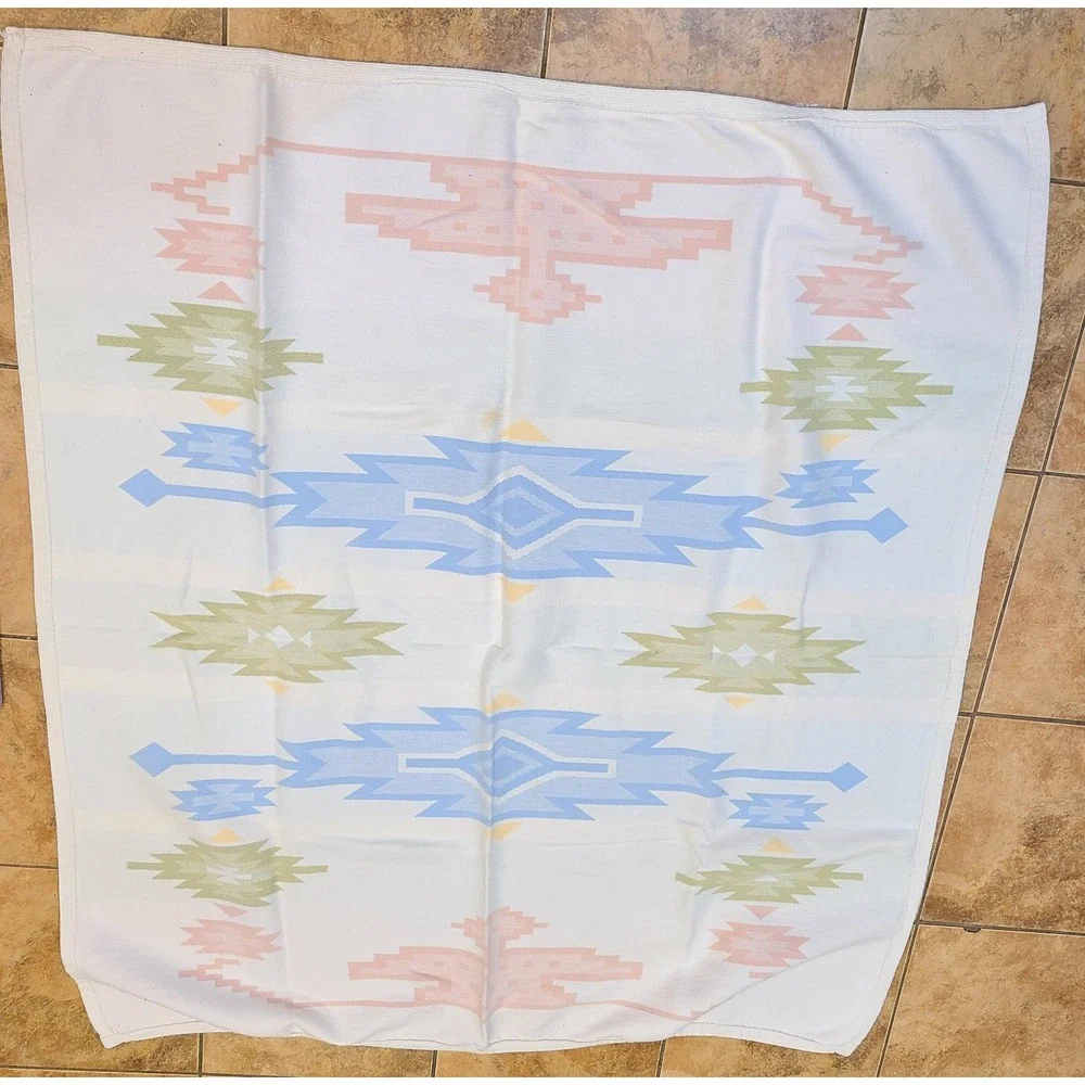 Biederlack Blanket 52x48 Southwest Aztec Pastel Green Pink Blue‎ Yellow Cottage